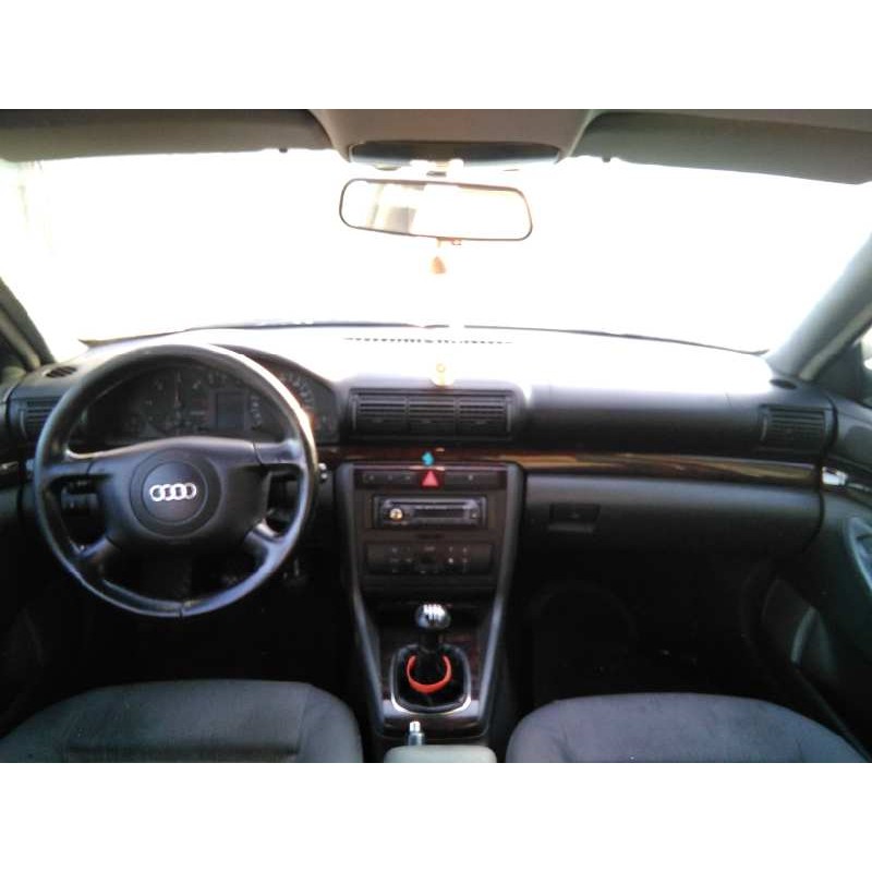 audi a4 berlina (b5) del año 1999
