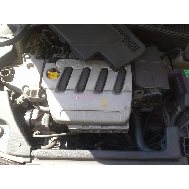 renault laguna ii (bg0) del año 2001