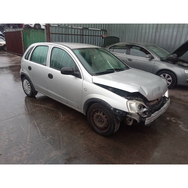 opel corsa c del año 2004