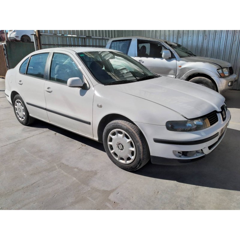 seat toledo (1m2) del año 2001
