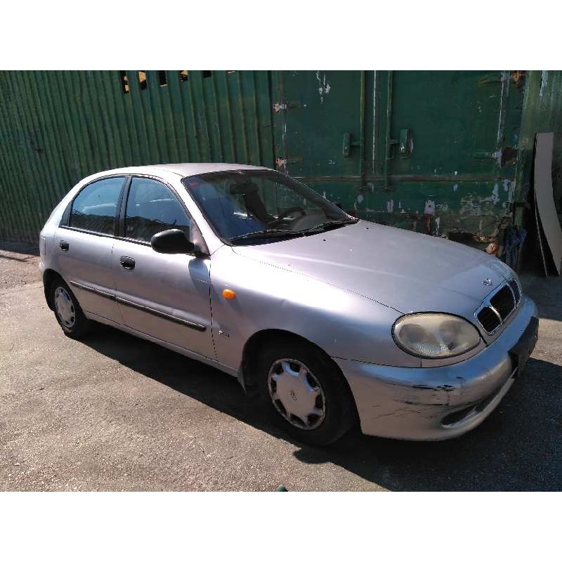 daewoo lanos del año 1999