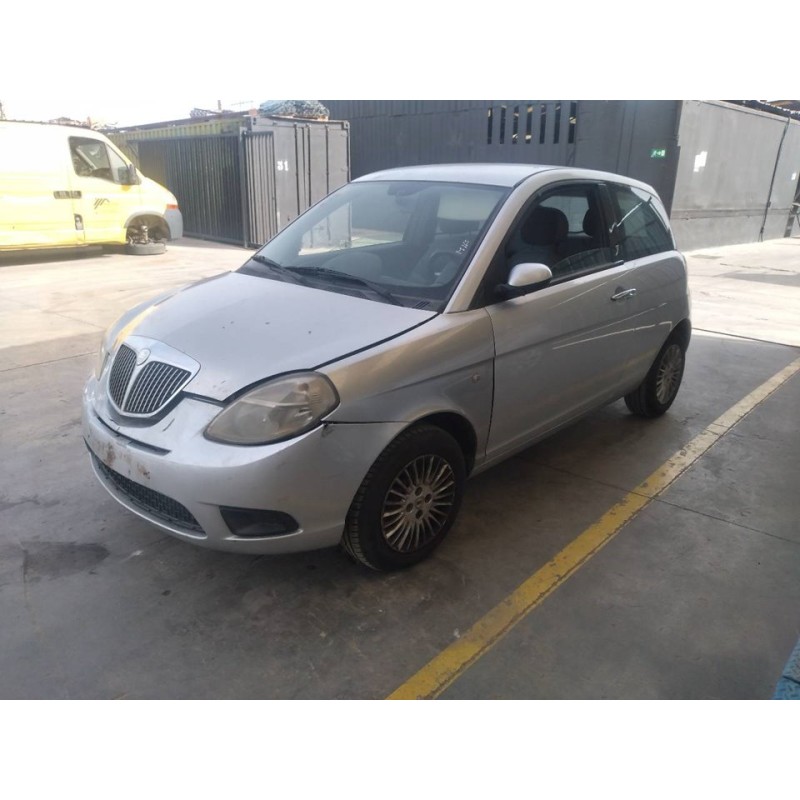 lancia ypsilon (101) del año 2007