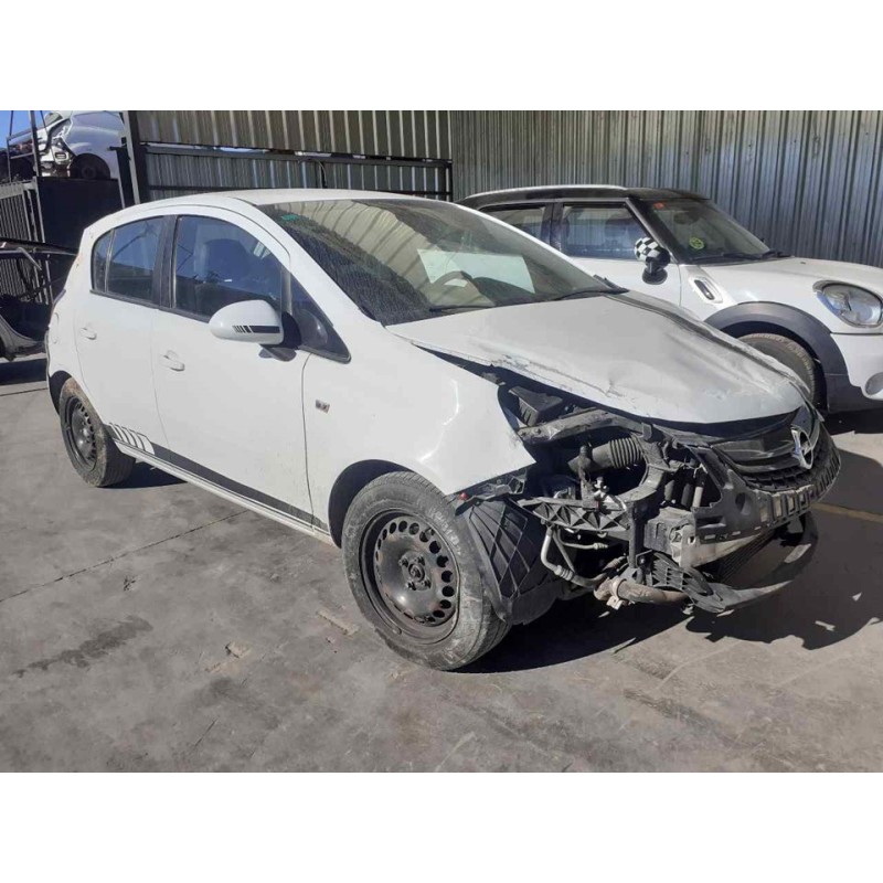 opel corsa d del año 2012