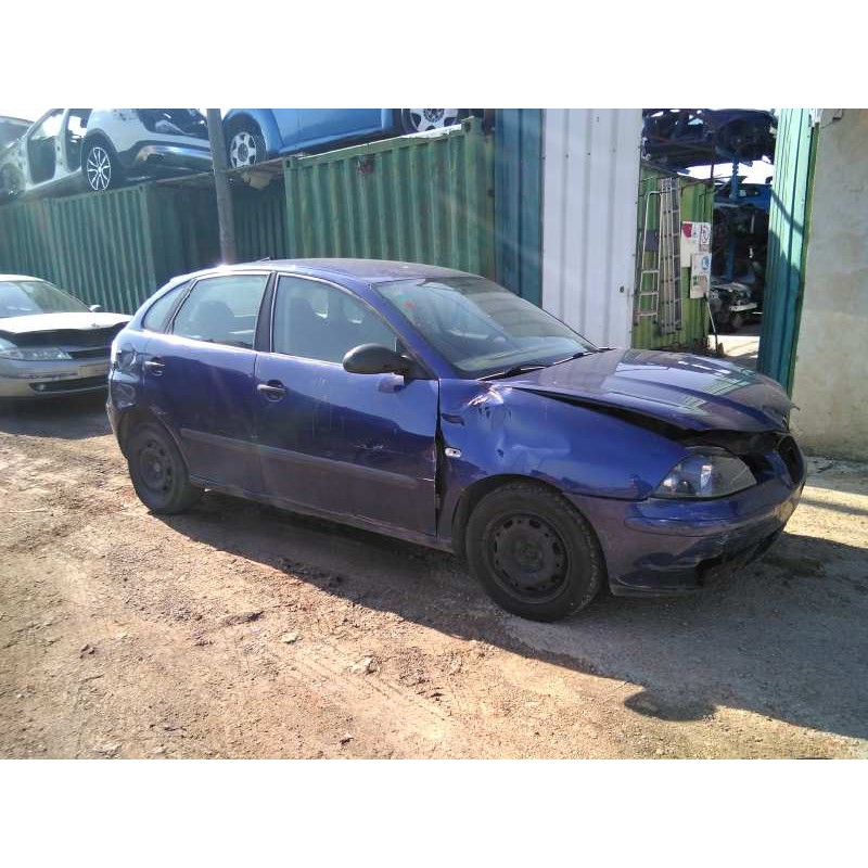 seat ibiza (6l1) del año 2003