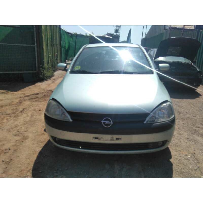 opel corsa c del año 2001