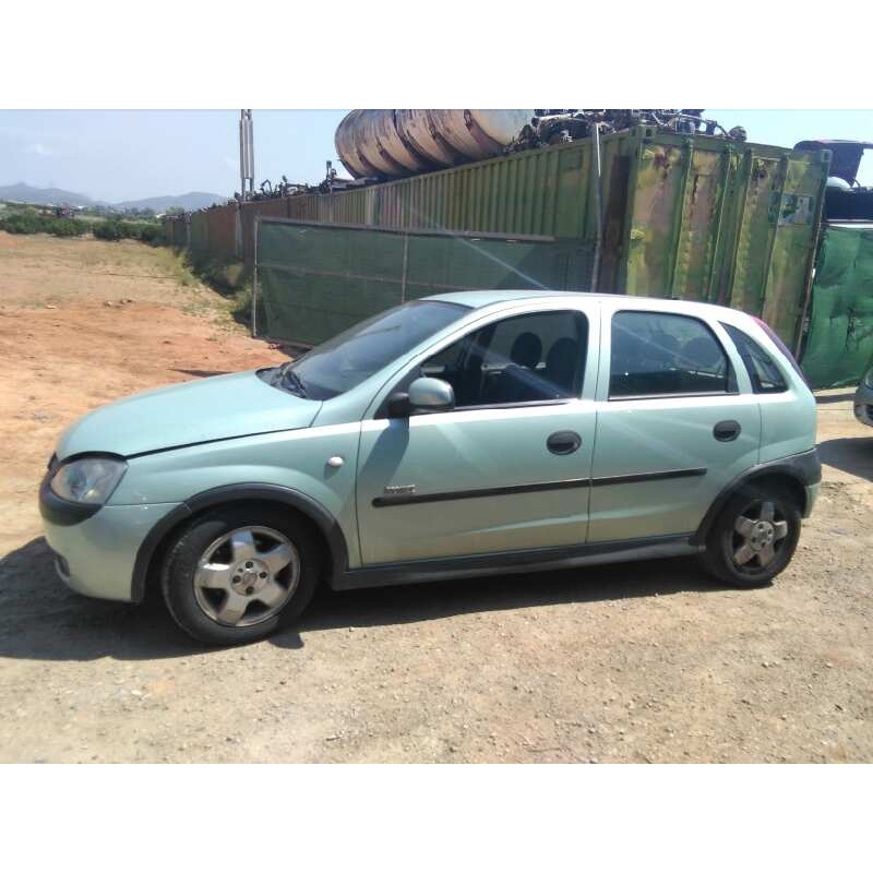 opel corsa c del año 2001
