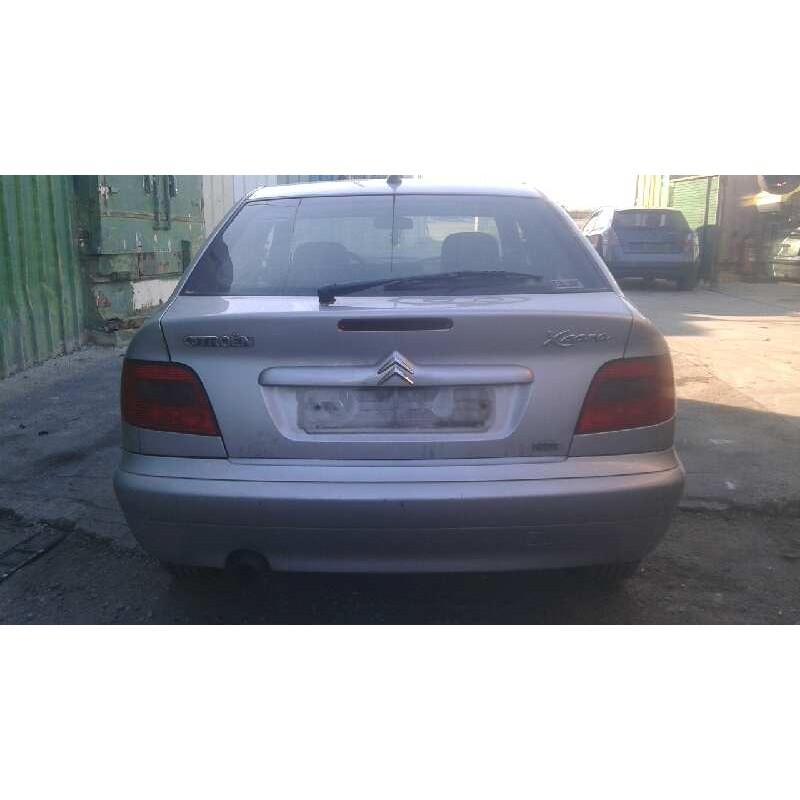 citroën xsara berlina del año 2001