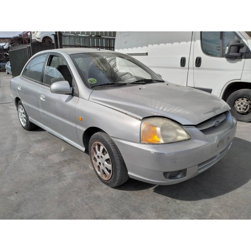 kia rio del año 2003