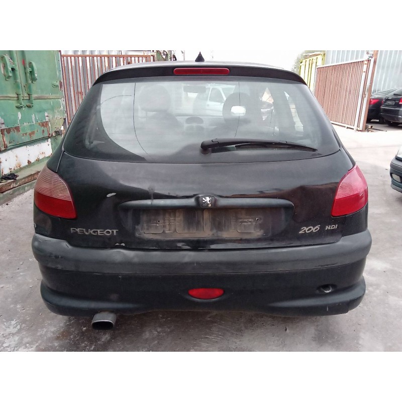 peugeot 206 berlina del año 2002