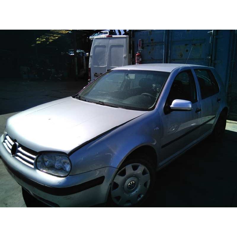 volkswagen golf iv berlina (1j1) del año 2003