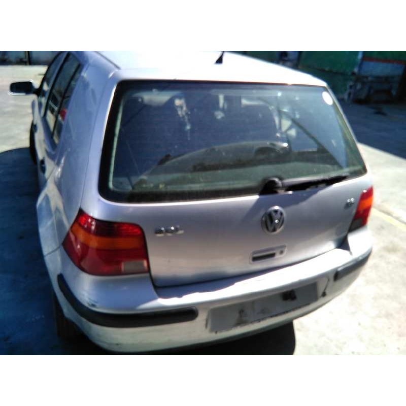 volkswagen golf iv berlina (1j1) del año 2003