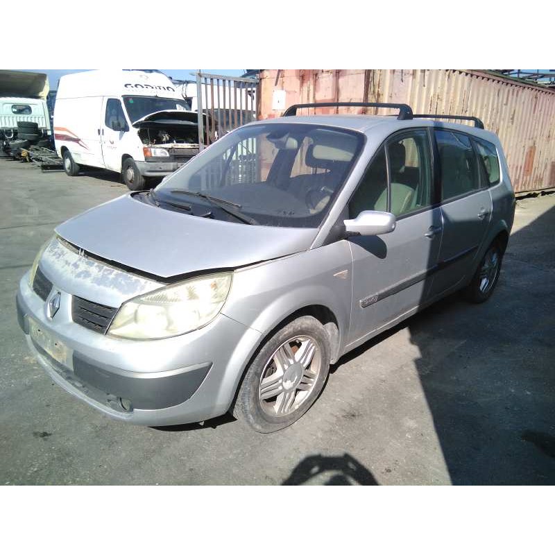 renault scenic ii del año 2004