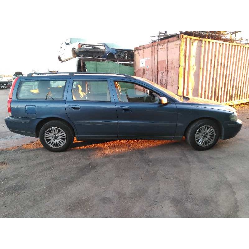 volvo v70 familiar del año 2004