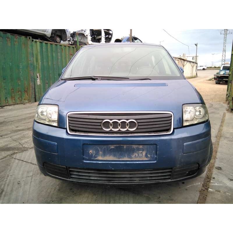 audi a2 (8z) del año 2004