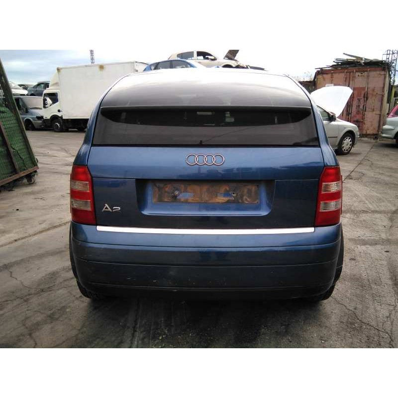 audi a2 (8z) del año 2004