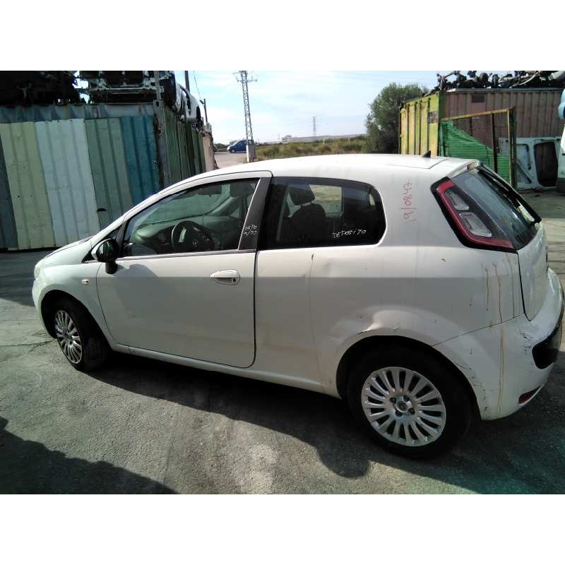 fiat punto (evo) (199) del año 2011