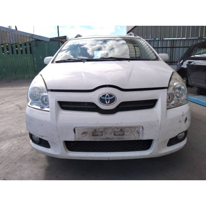 toyota corolla verso (r1) del año 2008