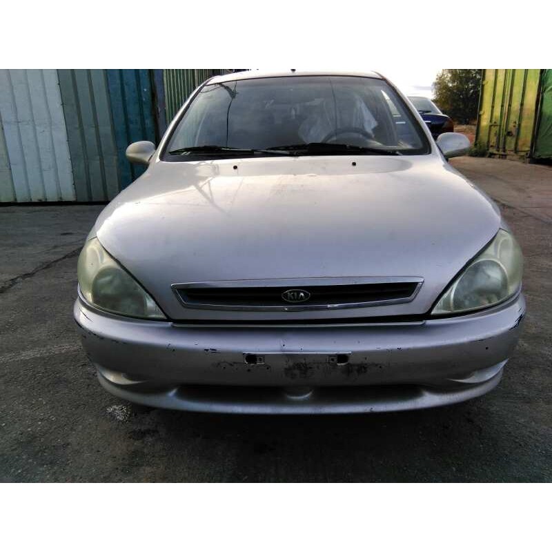 kia rio del año 2002