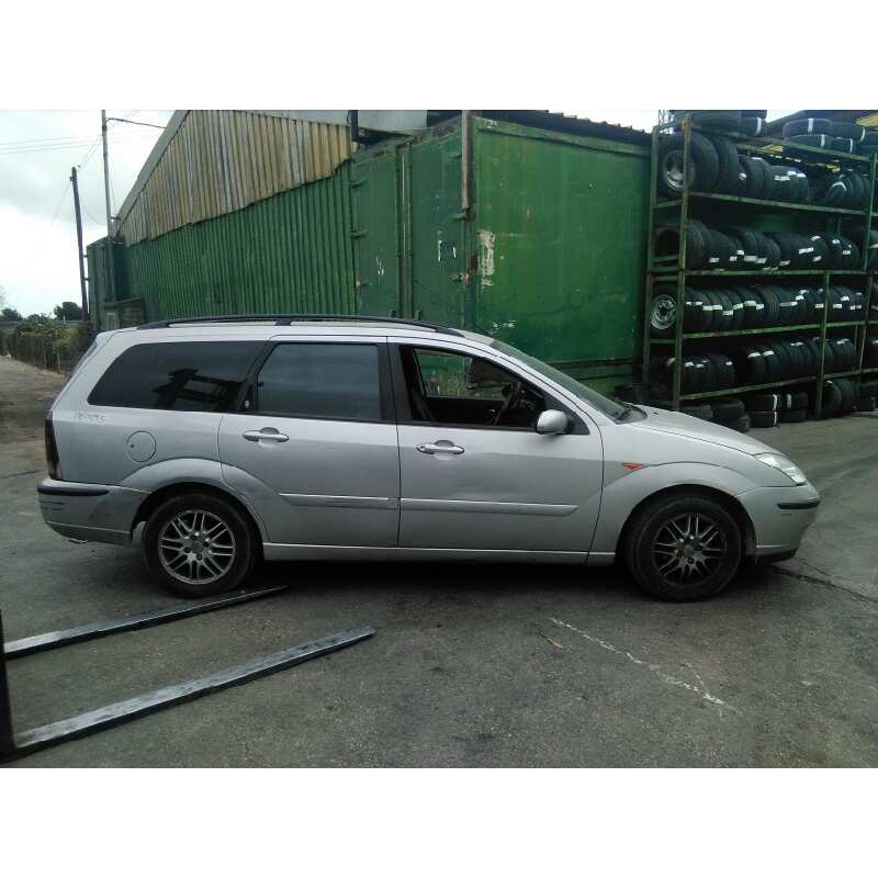 ford focus turnier (cak) del año 2001