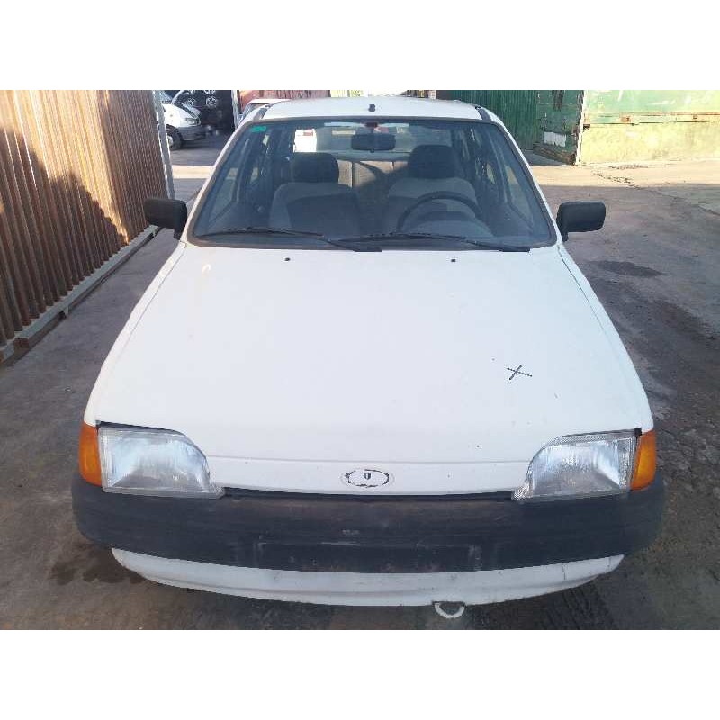ford fiesta berl./courier del año 1990