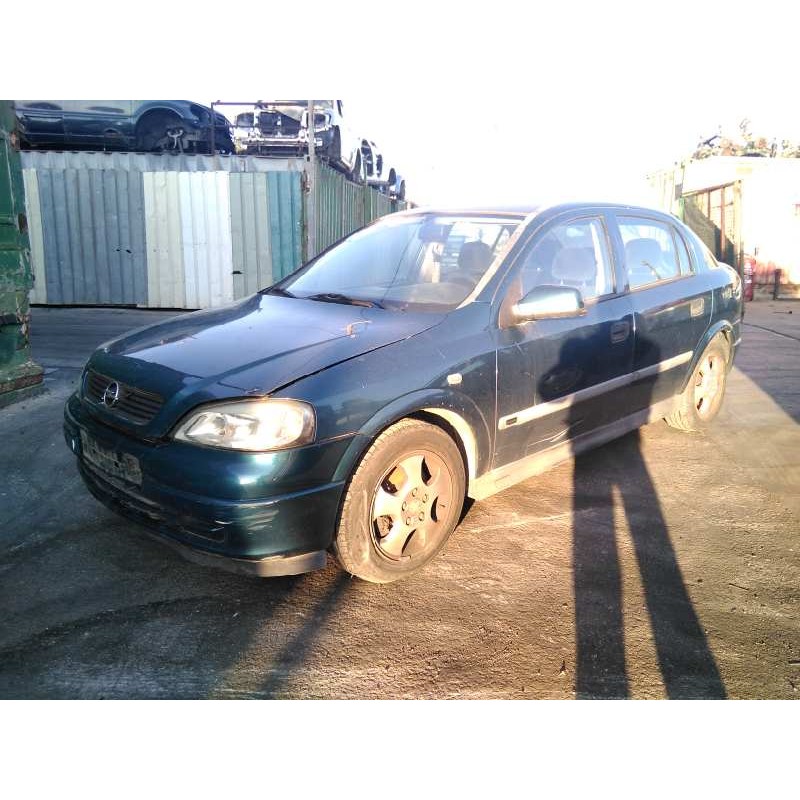 opel astra g berlina del año 2001