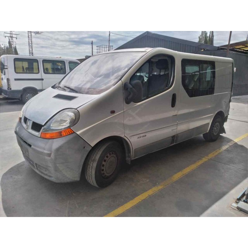 renault trafic combi (ab 4.01) del año 2003