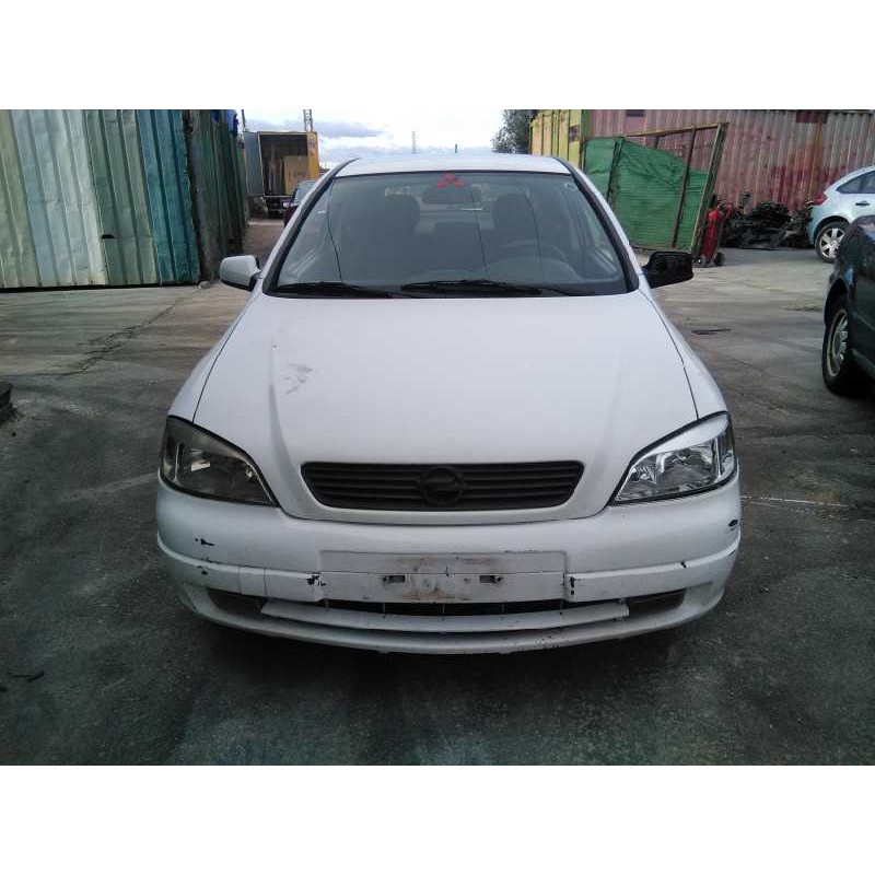 opel astra g berlina del año 1999