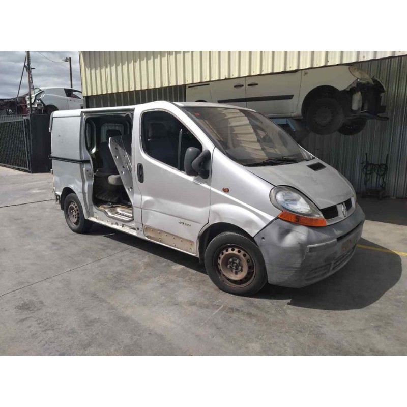 renault trafic combi (ab 4.01) del año 2003