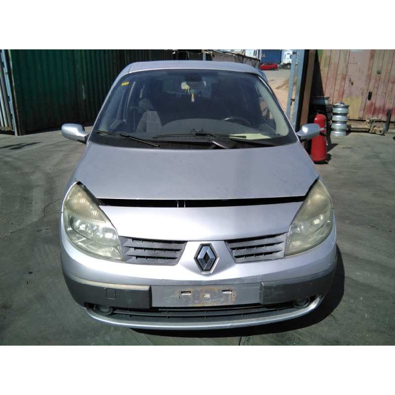 renault scenic ii del año 2006