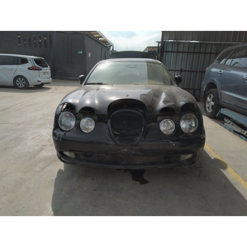jaguar s-type del año 2000