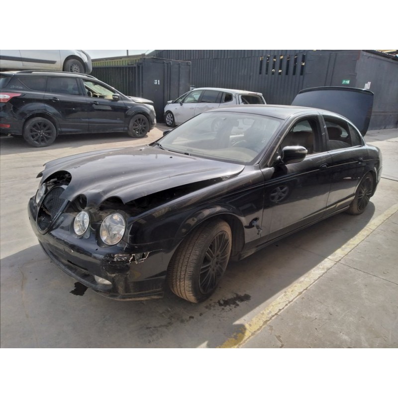 jaguar s-type del año 2000