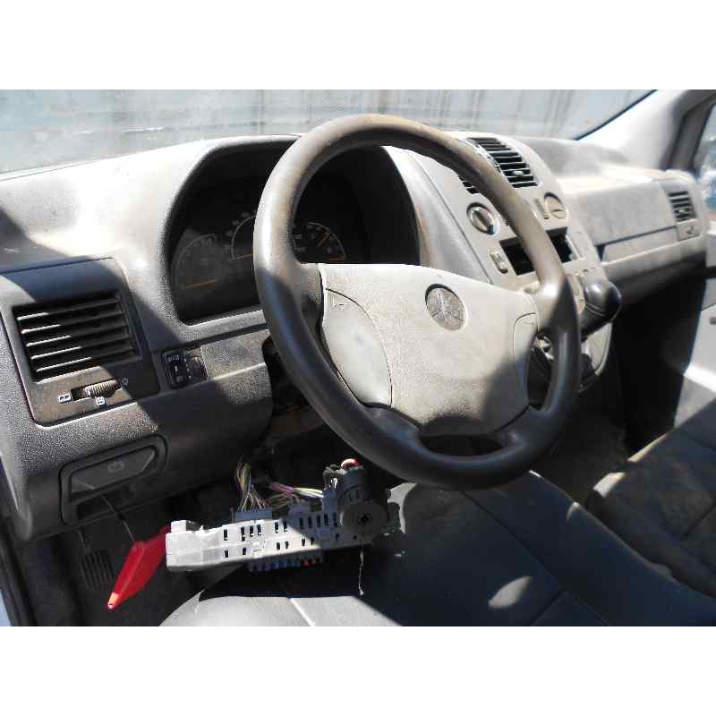 mercedes-benz vito (w638) combi del año 2001