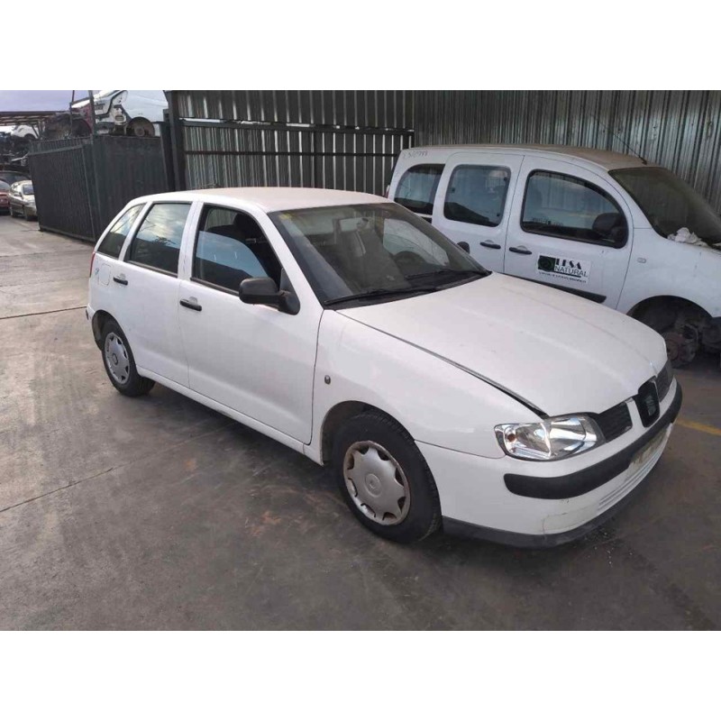 seat ibiza (6k1) del año 2001