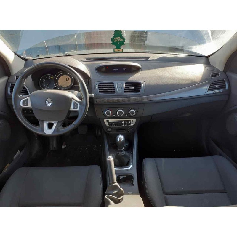 renault megane iii sport tourer del año 2012