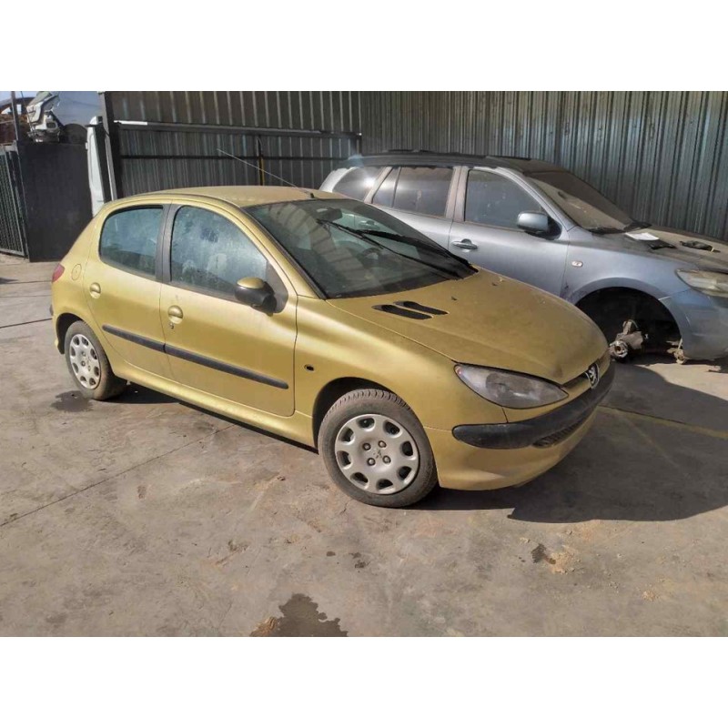peugeot 206 berlina del año 2004