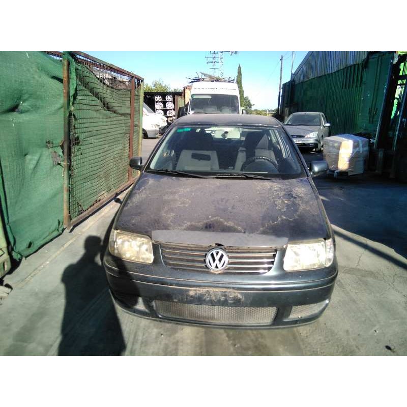 volkswagen polo berlina (6n2) del año 2001