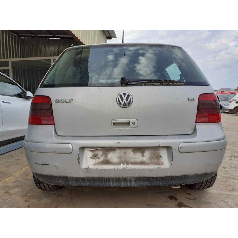 volkswagen golf iv berlina (1j1) del año 2000