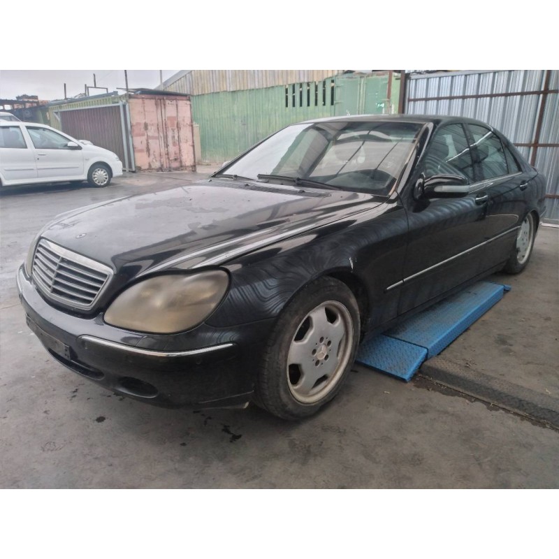mercedes-benz clase s (w220) berlina del año 2001