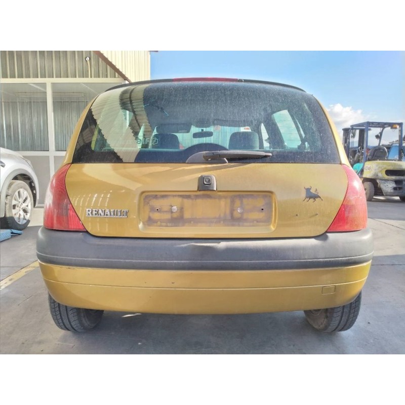 renault clio ii fase i (b/cbo) del año 2001