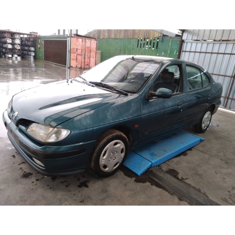 renault megane i berlina hatchback (ba0) del año 1998