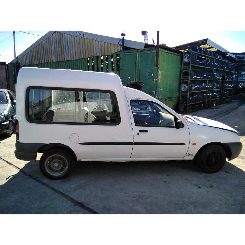 ford fiesta courier del año 1997