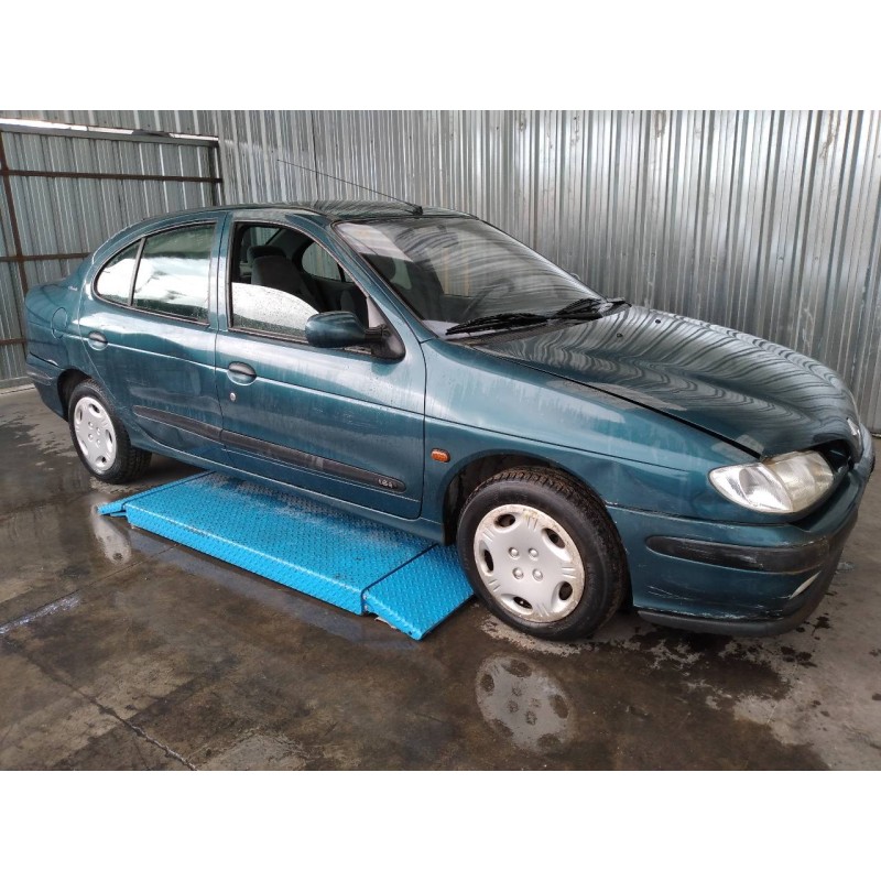renault megane i berlina hatchback (ba0) del año 1998