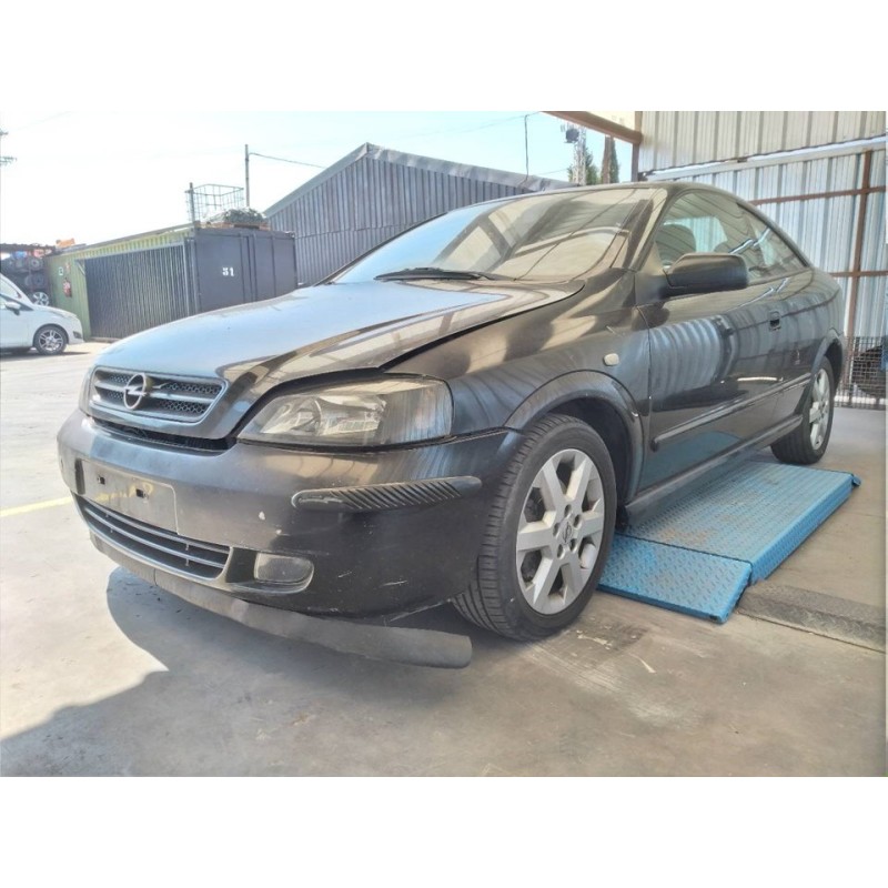 opel astra g coupé del año 2004
