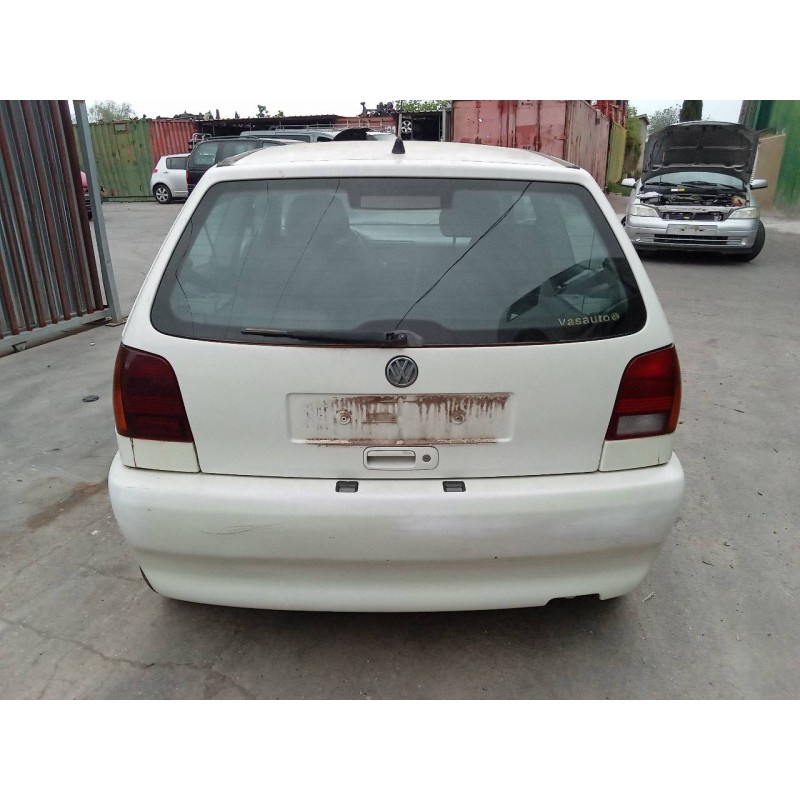 volkswagen polo berlina (6n1) del año 1998