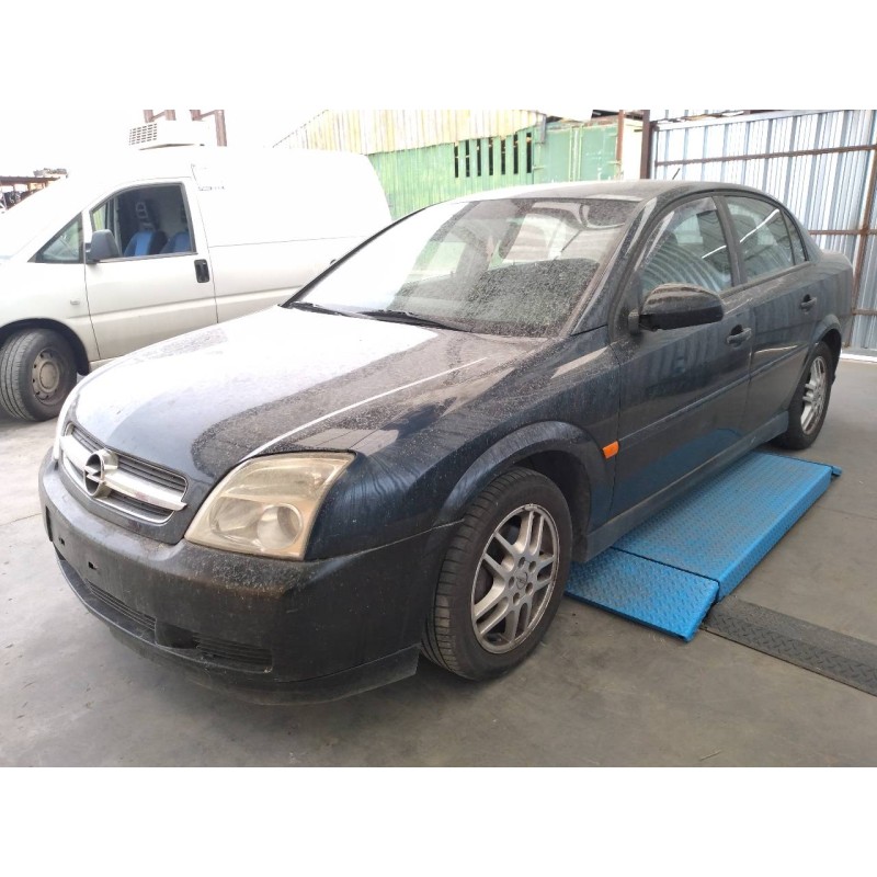 opel vectra c berlina del año 2003