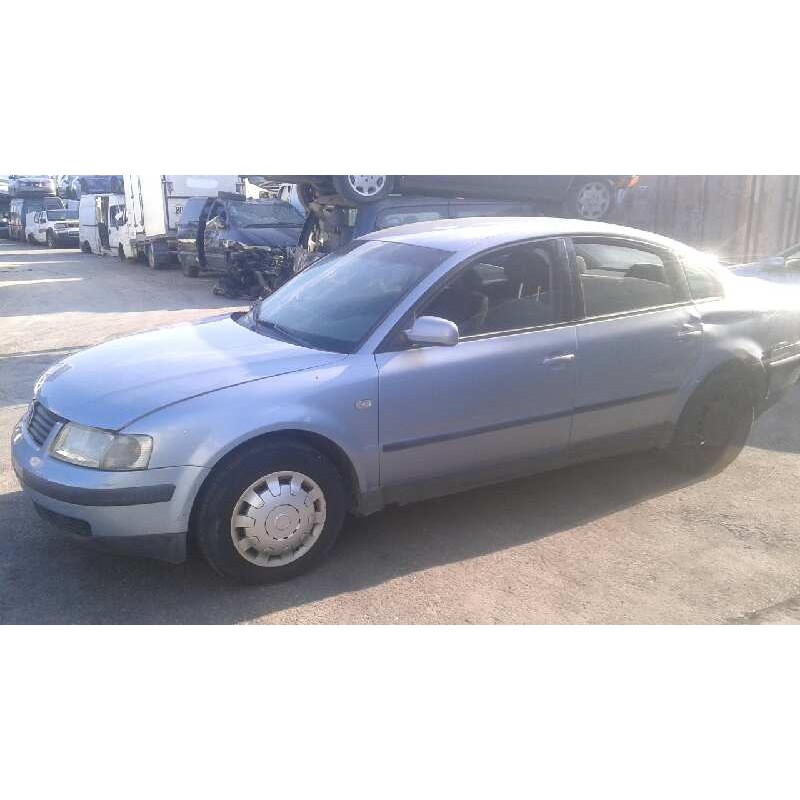 volkswagen passat berlina (3b2) del año 2000