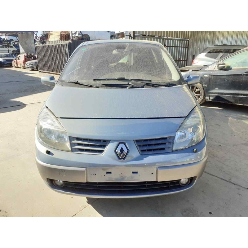 renault scenic ii del año 2004
