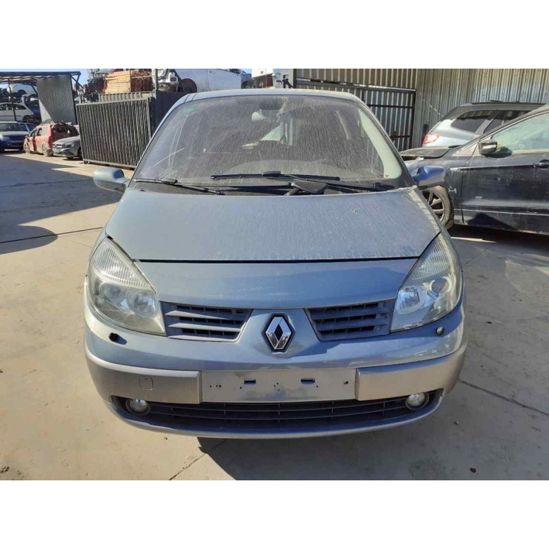 renault scenic ii del año 2004