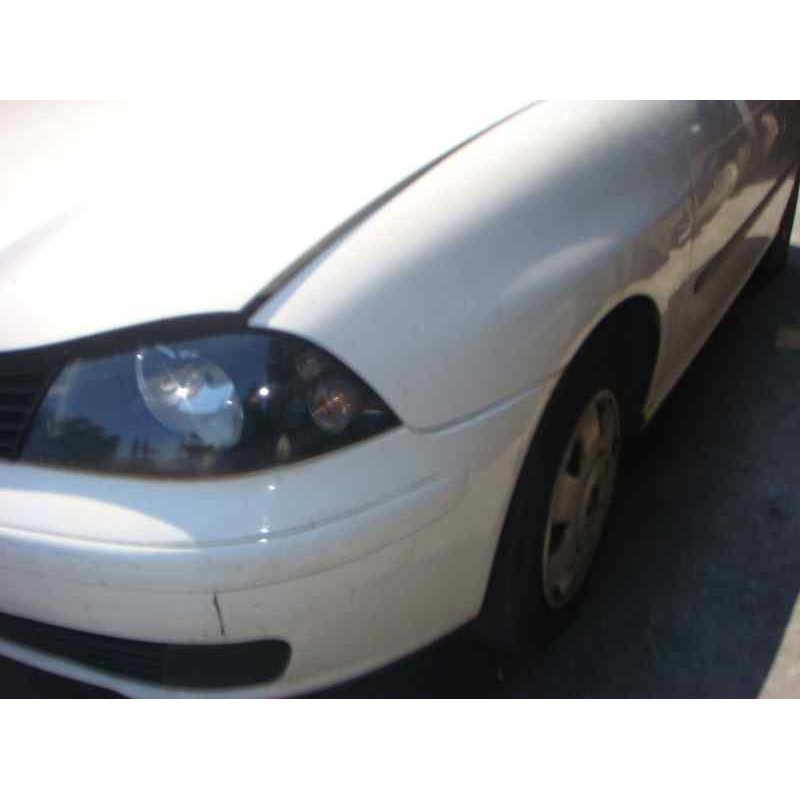 seat ibiza (6l1) del año 2002