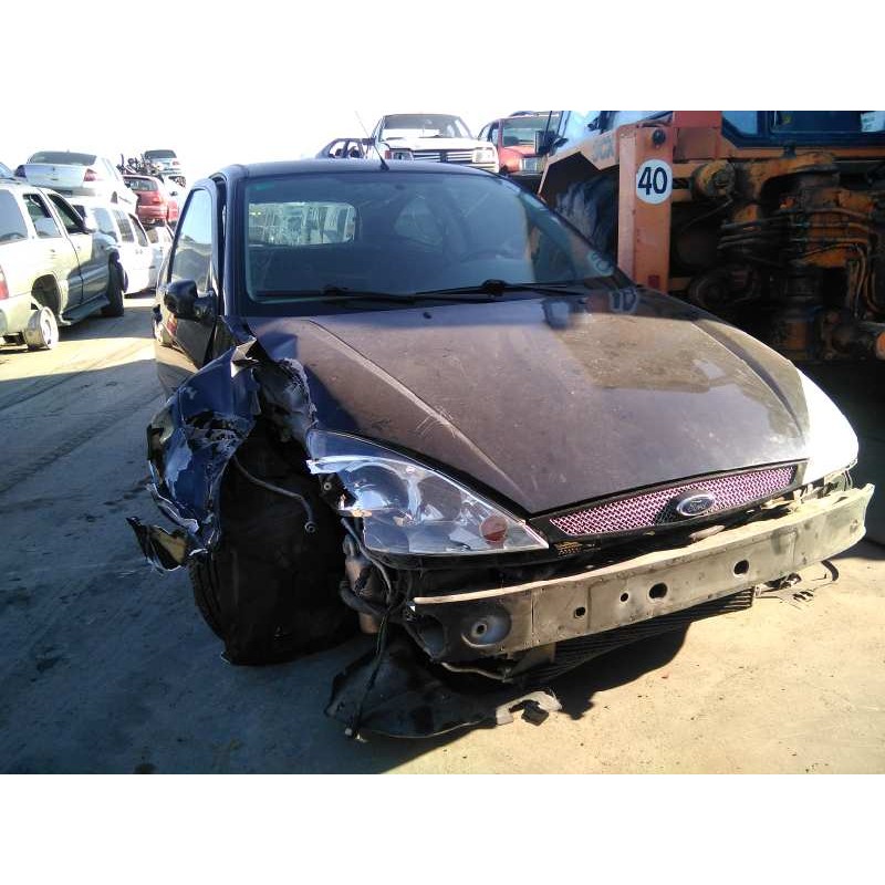 ford focus berlina (cak) del año 2003